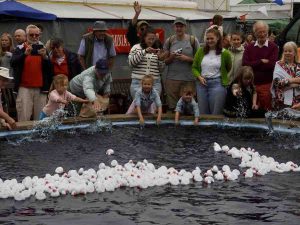Adrian-Neville-Duck-Boat-Race-8 (1)