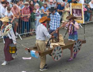 Alec-Brown-Parade-18