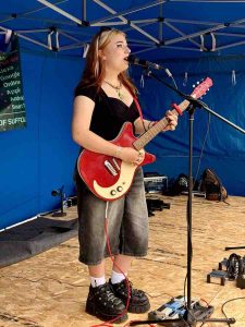 2025-08b Music on the Beach