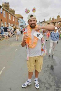 2025-08l Waiters' race