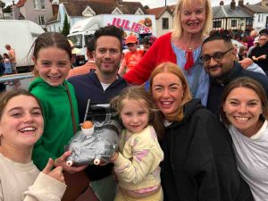 2025-08g Egg boat races