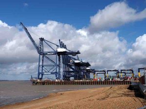 Richard-Hudson-Felixstowe-Sky-P4120089