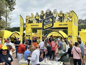 Robin-Cooper-Tour-de-France-1