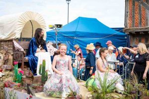 Stuart-Turner-1-Queen-and-Attendants-before-Coronation