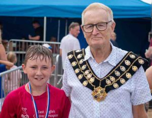 Stuart-Turner-19-10k-Junior-Male-Silver-Winner